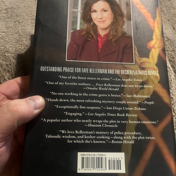Faye Kellerman Hangman . Book - Picture 3 of 4